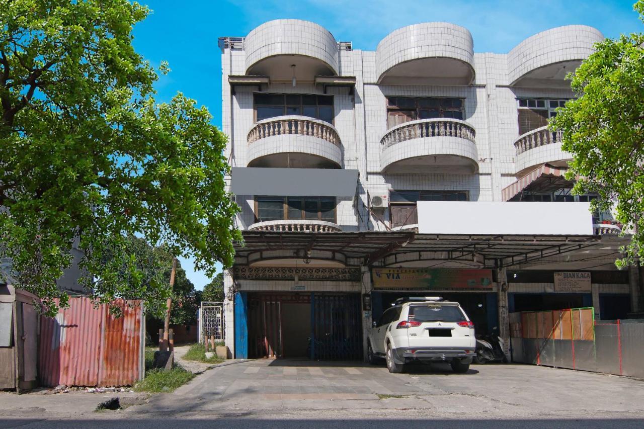 Oyo 91510 Homestay Utama Syariah プカンバル エクステリア 写真