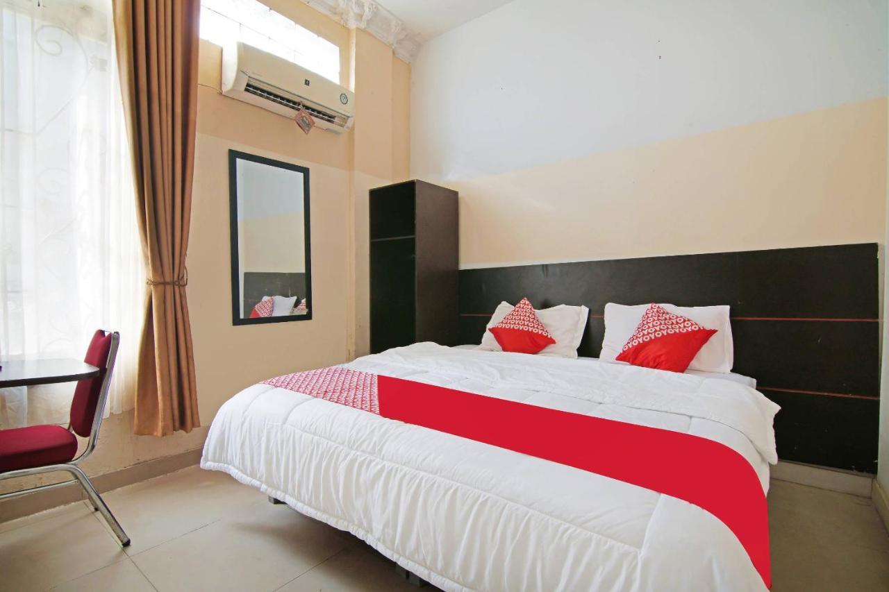 Oyo 91510 Homestay Utama Syariah プカンバル エクステリア 写真