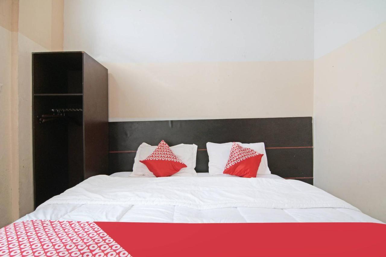 Oyo 91510 Homestay Utama Syariah プカンバル エクステリア 写真