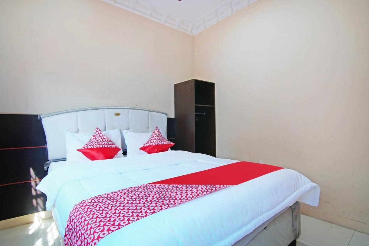 Oyo 91510 Homestay Utama Syariah プカンバル エクステリア 写真
