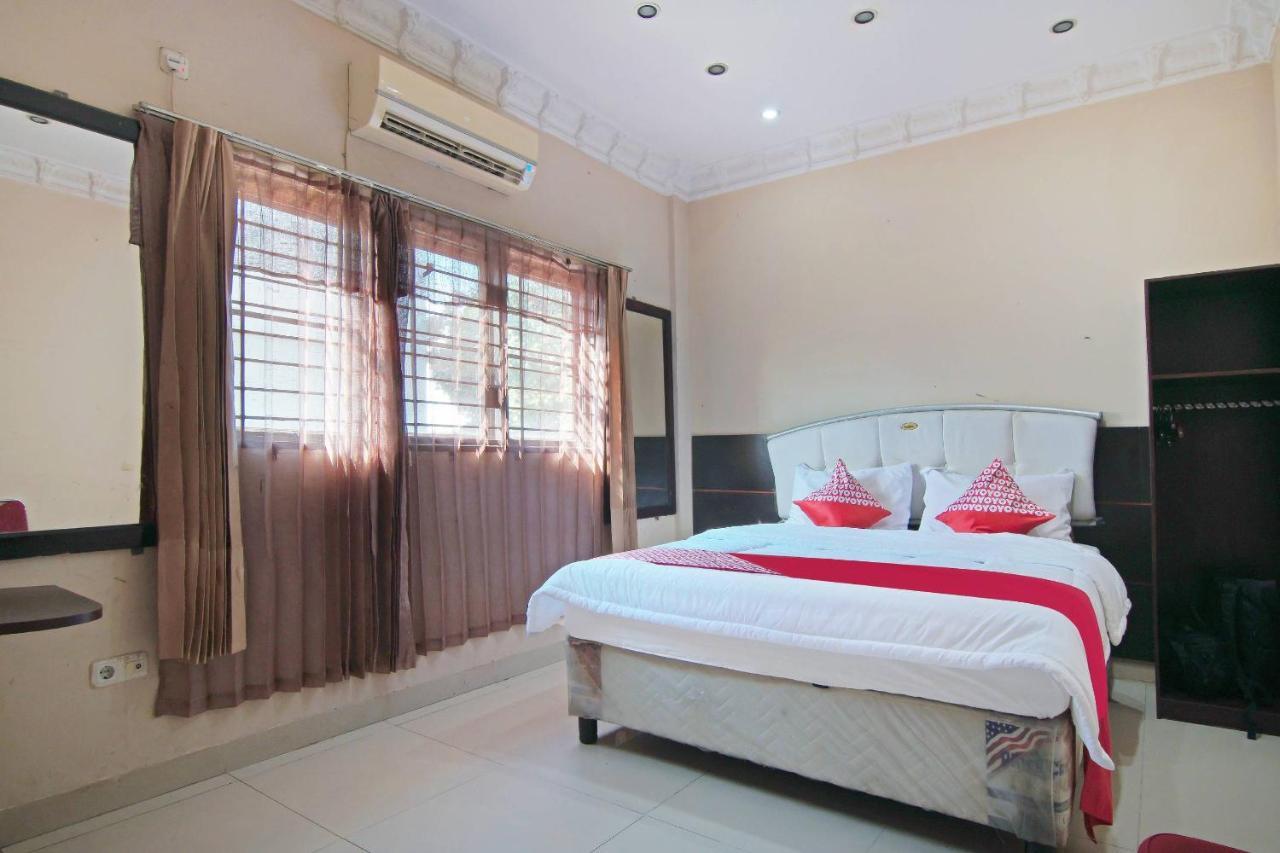 Oyo 91510 Homestay Utama Syariah プカンバル エクステリア 写真