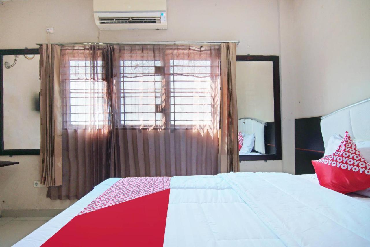 Oyo 91510 Homestay Utama Syariah プカンバル エクステリア 写真